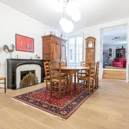 Grand Familial En Plein Centre Apartament Nantes
